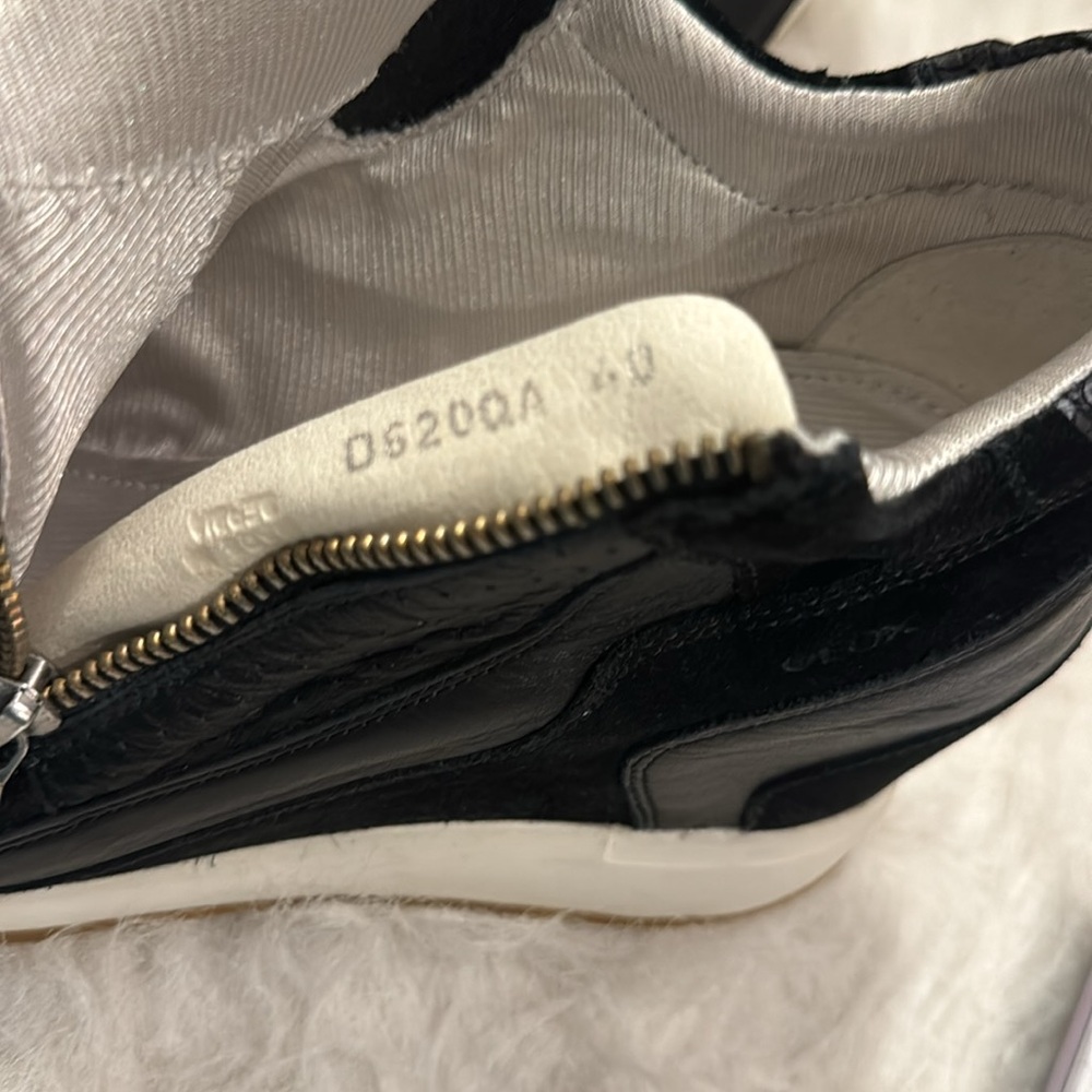 Geox wedge black leather sneakers heel size 40 pre-owned. - Picture 7 of 7